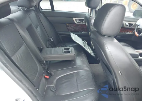 2010 Jaguar Xf Premium из США, поврежденный, VIN SAJWA0GB1ALR75705